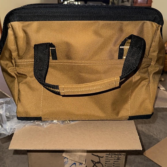 ***********CARHARTT FOUNDRY SERIES 14” BROWN TOOL BAG BNWT - Picture 3 of 5